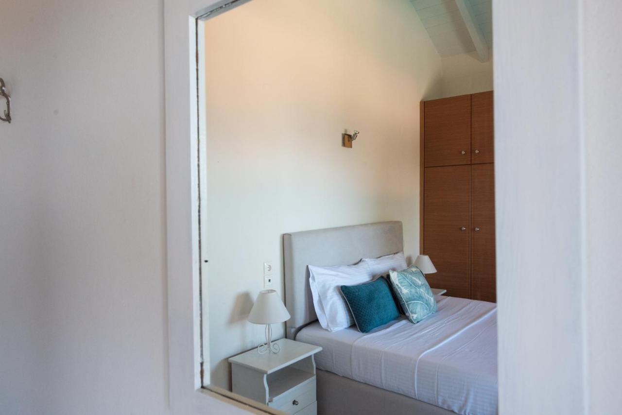 Villa Endless Blue Kalamítsi 外观 照片